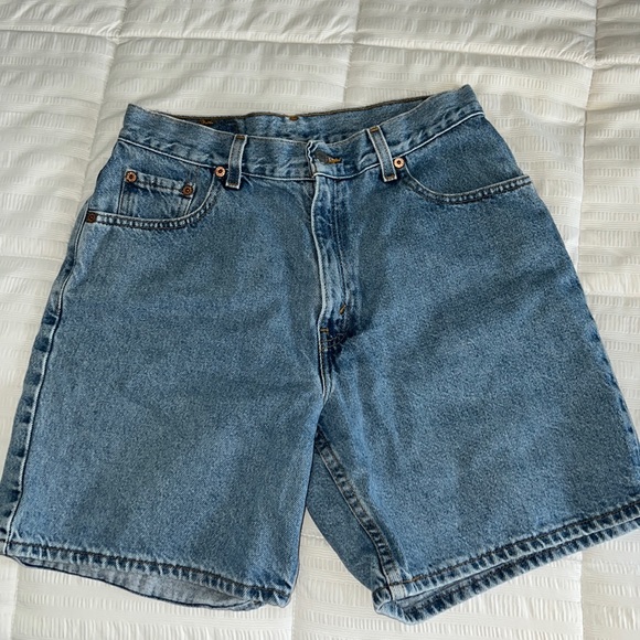 Levi’s Vintage 550 Red Tab Jean Shorts - Picture 1 of 6